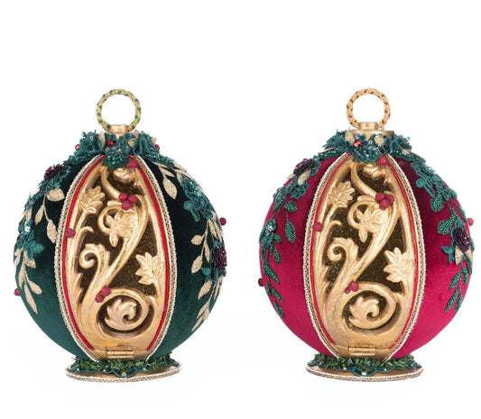 Winter Balsam And Berry Ornaments With Tea Lights 2/A