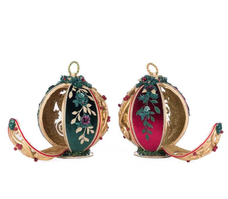 Winter Balsam And Berry Ornaments With Tea Lights 2/A