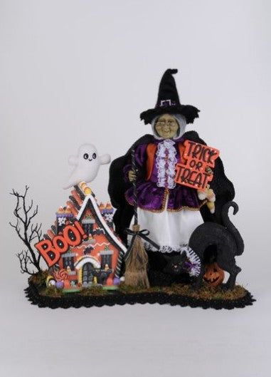 Lighted Willow's Haunted House