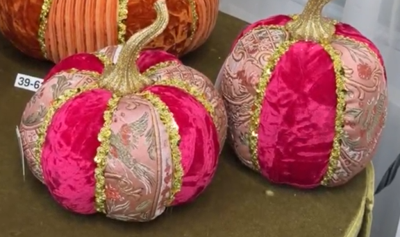 Floral Pink Pumpkin, 8 x 5 Inches (Set of 2)